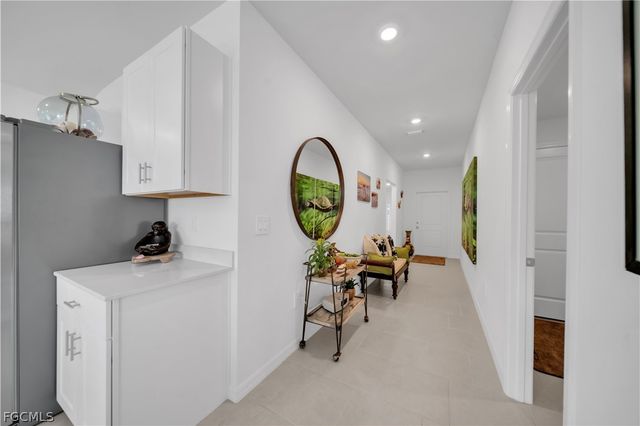 17567 Paradiso WAY, North Fort Myers, FL 33917