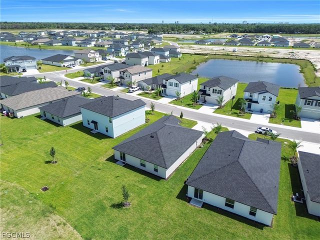 17567 Paradiso WAY, North Fort Myers, FL 33917