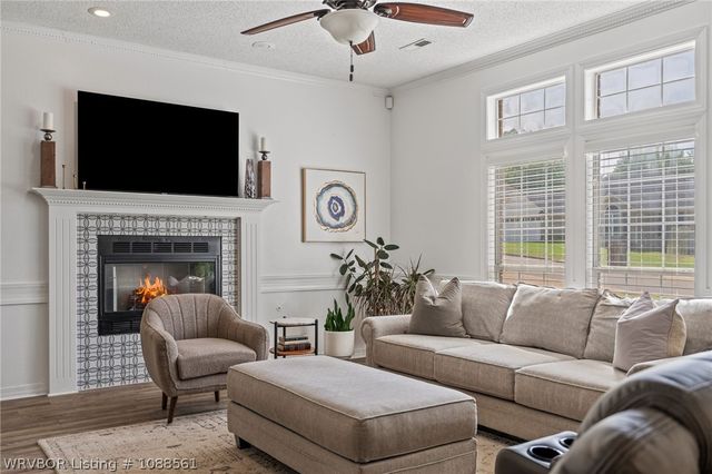 1606 Valley View Street, Van Buren, AR 72956