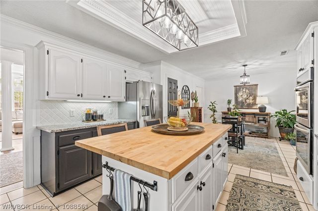 1606 Valley View Street, Van Buren, AR 72956
