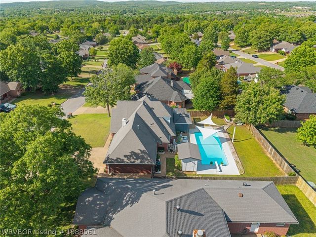 1606 Valley View Street, Van Buren, AR 72956