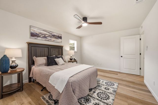 709 Thousand Oaks Drive, Hurst, TX 76054