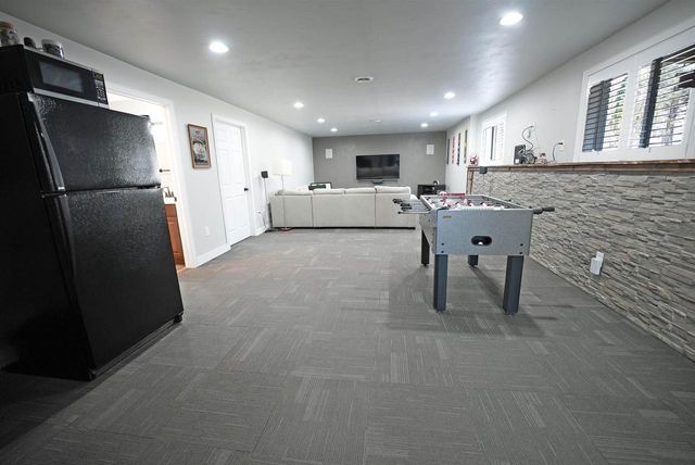 730 AEROSTAR LANE, Green Bay, WI 54313