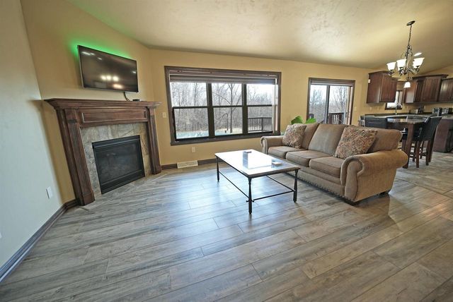 730 AEROSTAR LANE, Green Bay, WI 54313