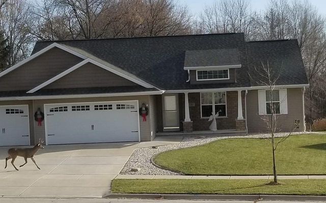 730 AEROSTAR LANE, Green Bay, WI 54313