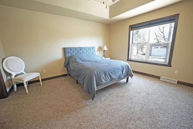 730 AEROSTAR LANE, Green Bay, WI 54313