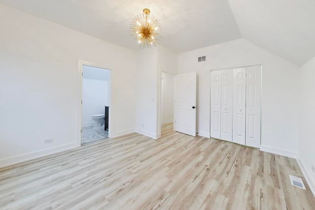 544 N Leamington Avenue, Chicago, IL 60644