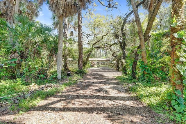 2865 Riverland Road, Fort Lauderdale, FL 33312