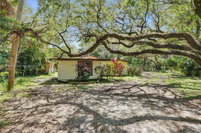 2865 Riverland Road, Fort Lauderdale, FL 33312