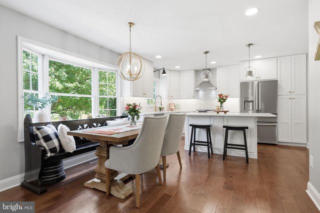 271 SAXONY DR, Newtown, PA 18940