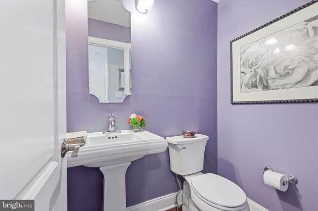 271 SAXONY DR, Newtown, PA 18940