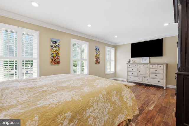 271 SAXONY DR, Newtown, PA 18940