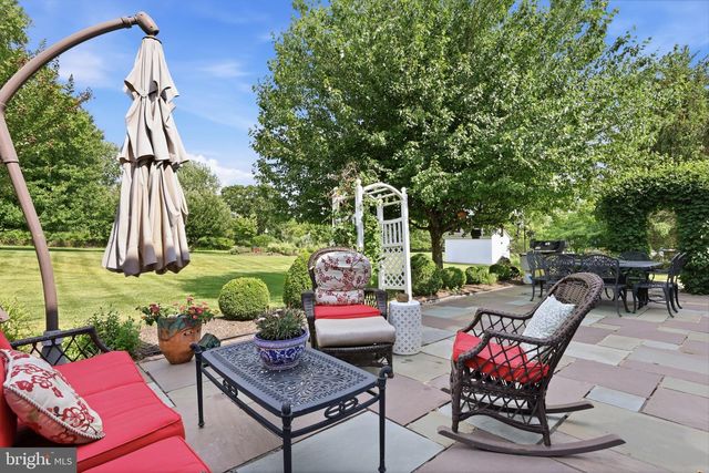271 SAXONY DR, Newtown, PA 18940