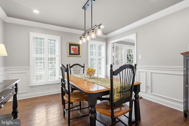 271 SAXONY DR, Newtown, PA 18940