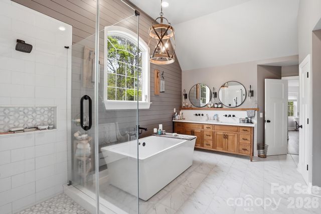 5508 Mcwhorter Road, Waxhaw, NC 28173