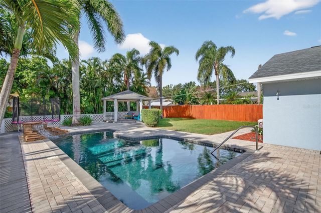 7050 75TH STREET N, Pinellas Park, FL 33781