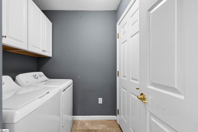 10 River Birch Way, Greer, SC 29650
