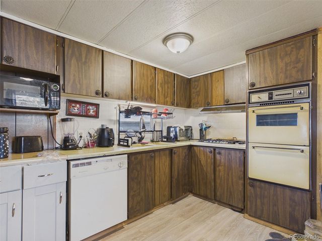 10201 Riverdale Road, Thornton, CO 80229