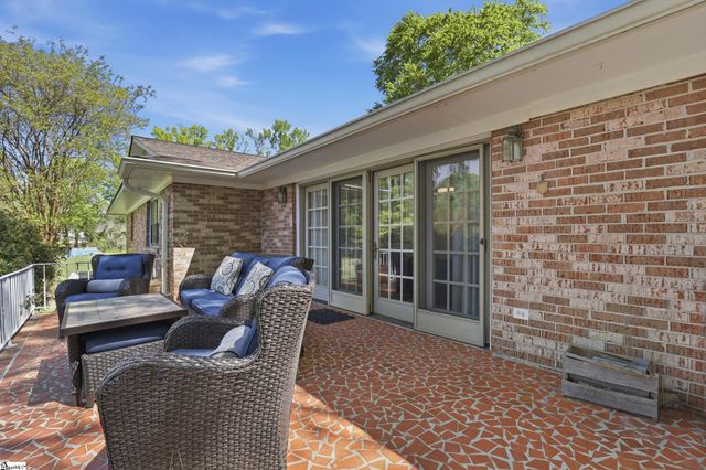 106 Ansel Drive, Clinton, SC 29325
