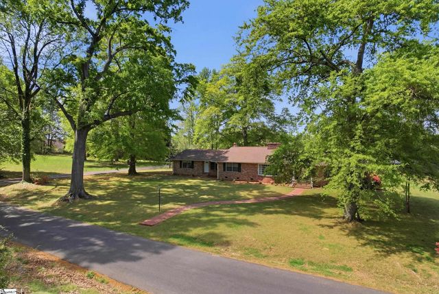 106 Ansel Drive, Clinton, SC 29325