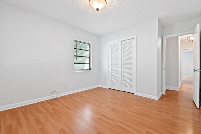 214 Seville Road, West Palm Beach, FL 33405