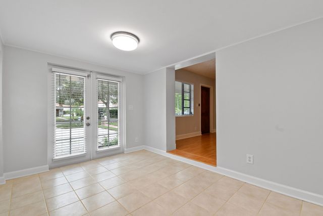 214 Seville Road, West Palm Beach, FL 33405