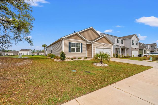 939 Irving Dr., Little River, SC 29566