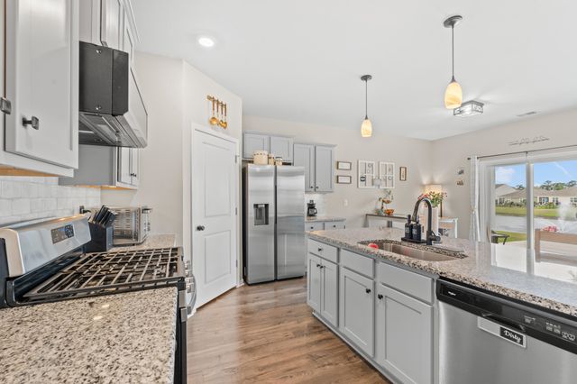 939 Irving Dr., Little River, SC 29566
