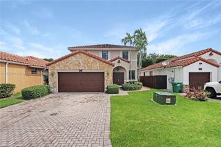 9955 NW 10th Ter 9955, Miami, FL 33172
