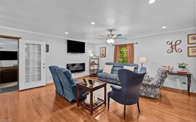 2244 N Asheboro School Road, Asheboro, NC 27203