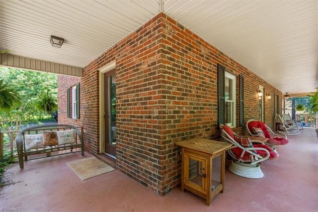 2244 N Asheboro School Road, Asheboro, NC 27203