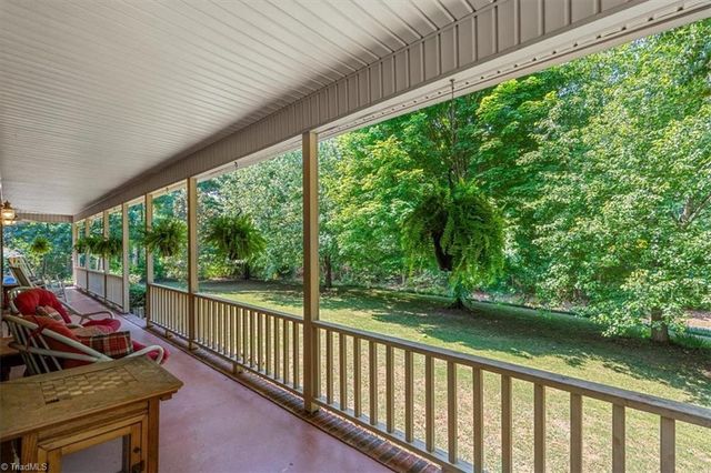 2244 N Asheboro School Road, Asheboro, NC 27203