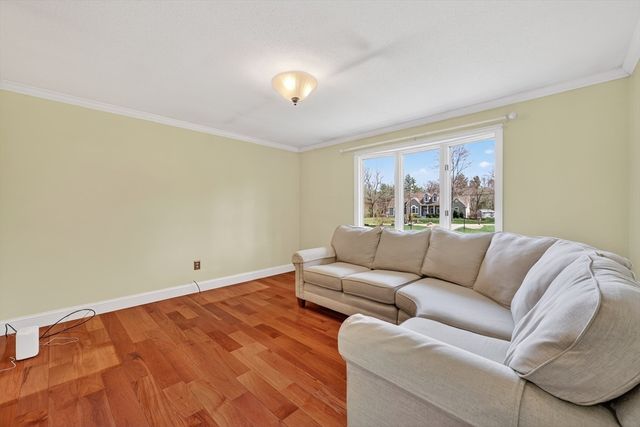 24 Orchard St, Berkley, MA 02779