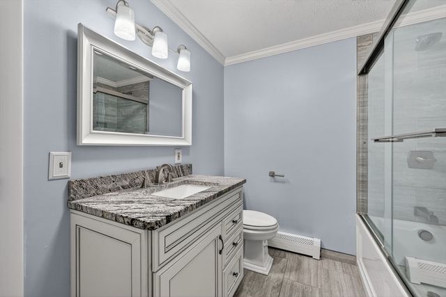 24 Orchard St, Berkley, MA 02779