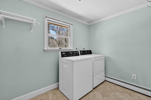 24 Orchard St, Berkley, MA 02779