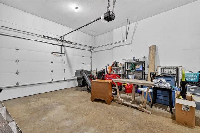 24 Orchard St, Berkley, MA 02779