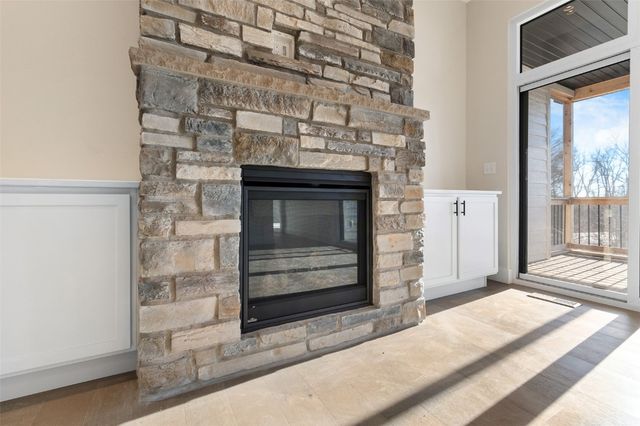 366 Hidden Ridge Drive, Coralville, IA 52241