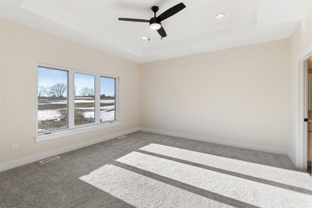 366 Hidden Ridge Drive, Coralville, IA 52241