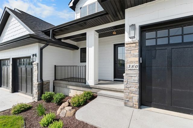 366 Hidden Ridge Drive, Coralville, IA 52241