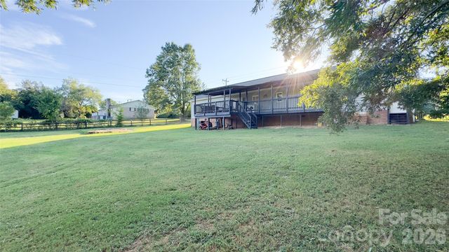 3014 Morgan Mill Road, Monroe, NC 28110