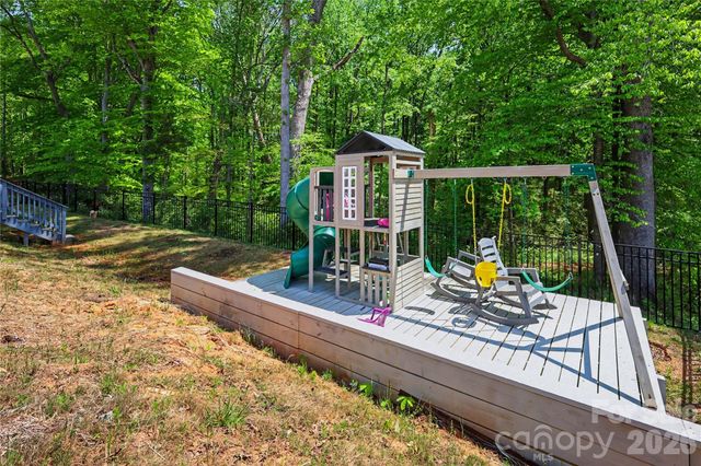 169 Asmodean Lane, Troutman, NC 28166