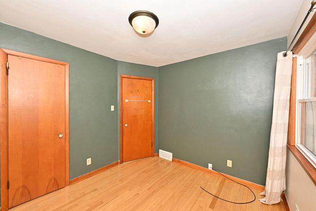 3845 13th STREET, Milwaukee, WI 53221