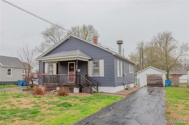326 Spencer Street, Bethalto, IL 62010