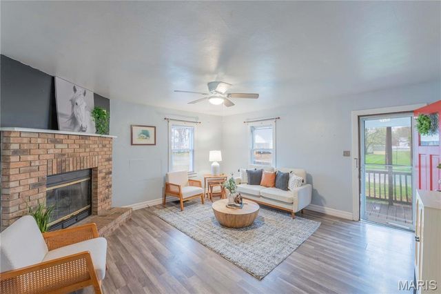 326 Spencer Street, Bethalto, IL 62010