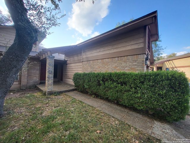 8936 Golden Brook, San Antonio, TX 78250