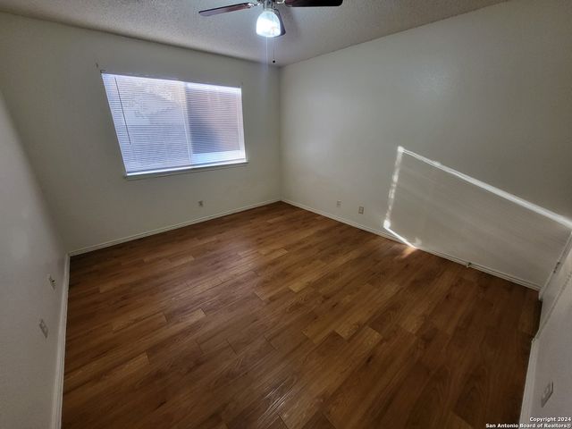 8936 Golden Brook, San Antonio, TX 78250