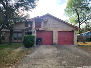 8936 Golden Brook, San Antonio, TX 78250