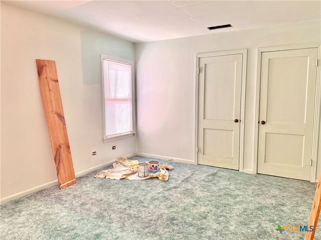 1314 Gardien Street, Gonzales, TX 78629