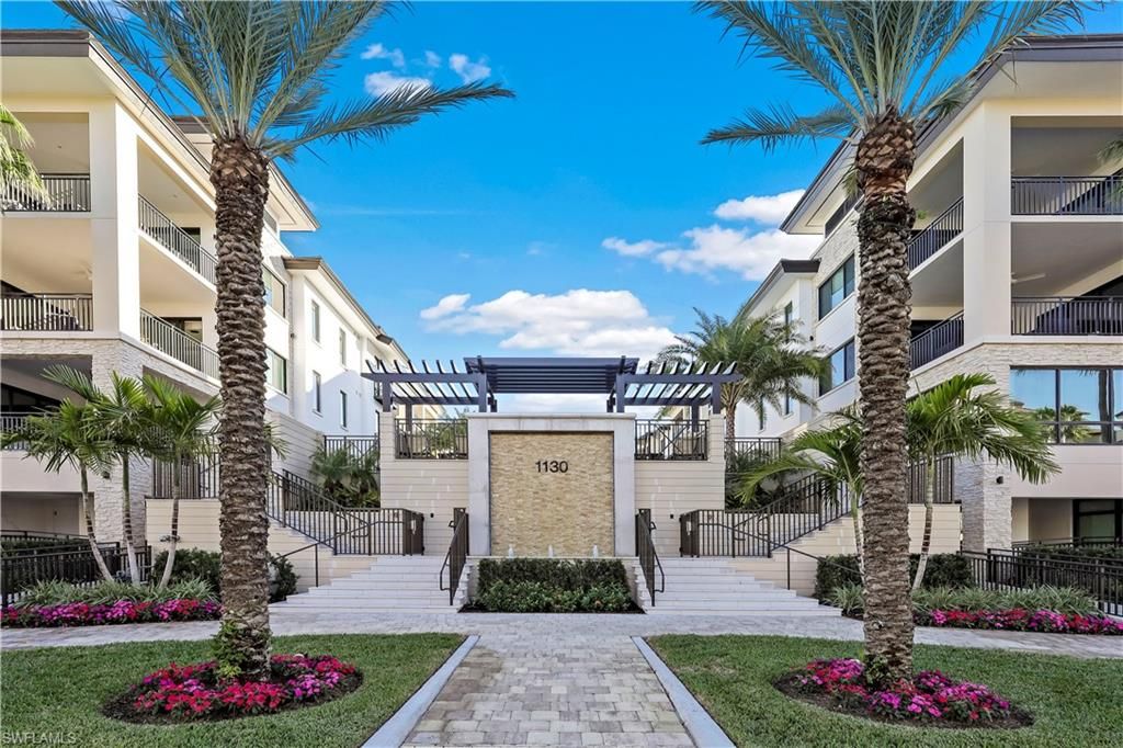 1130 3RD AVE S # 512, Naples, FL 34102