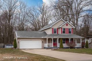 116 S Westlawn Drive, Midland, MI 48640